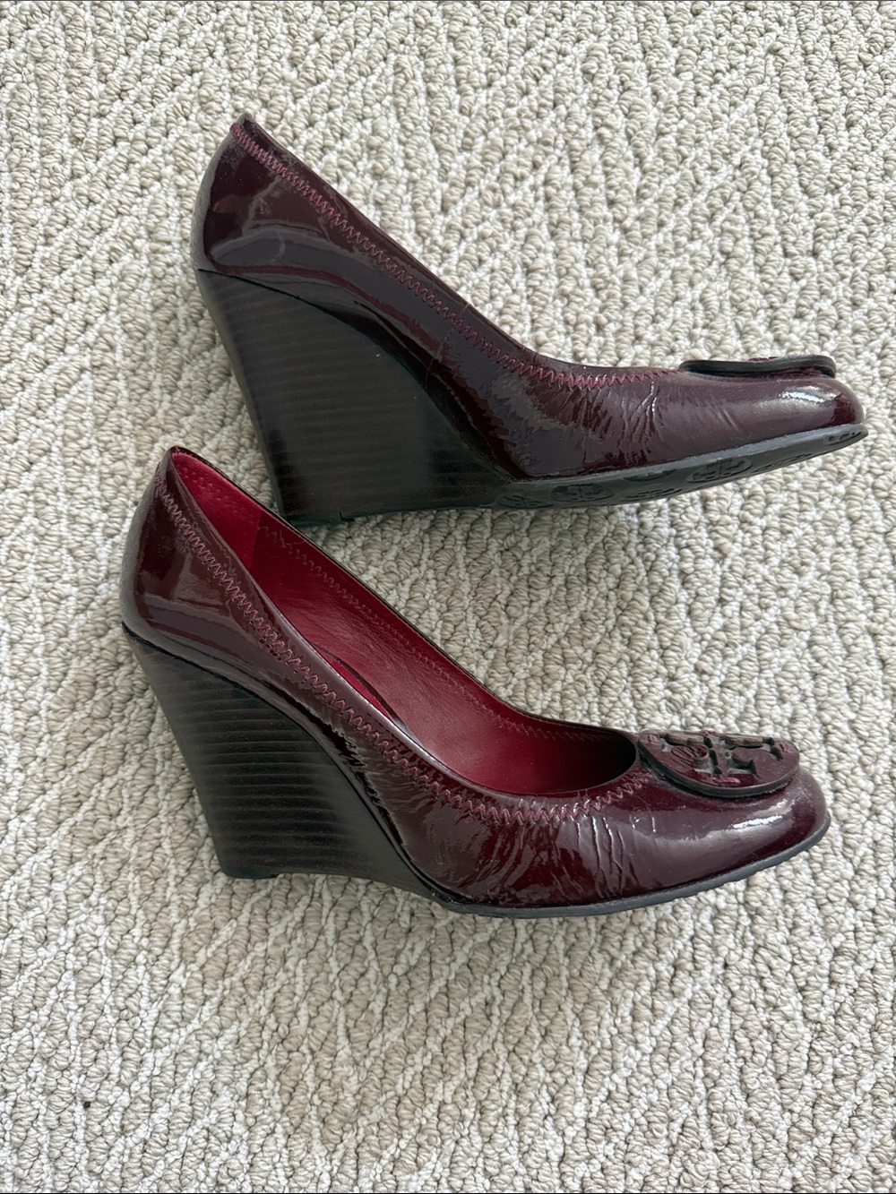 Tory Burch Burgundy Patent Wedge Pumps with Logo Detail - Picture 2 of 3
